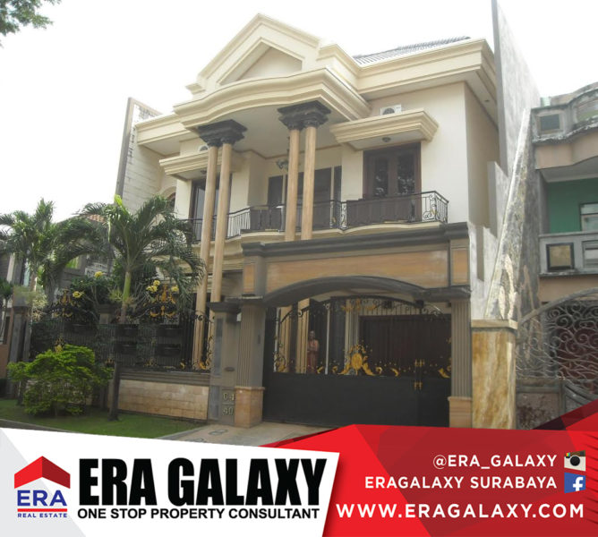 City Rumah Mutiara Pakuwon Dijual Taman